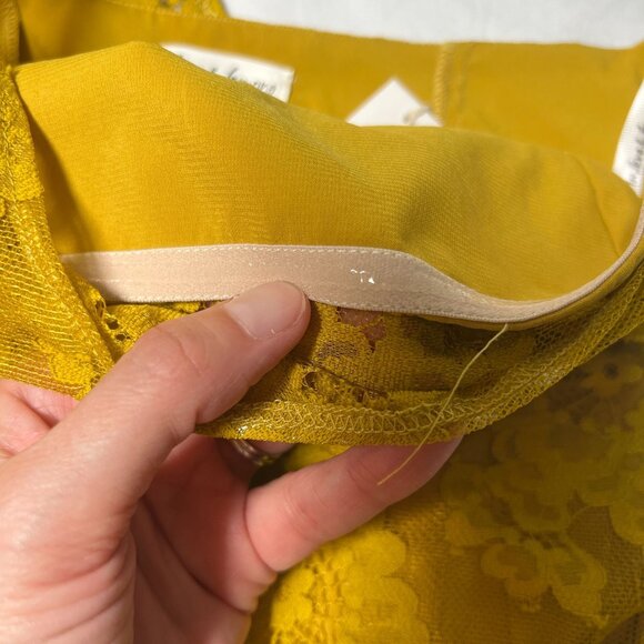 NWT For Love and Lemons Tiana Lace Mini Dress One-Shoulder Floral Yellow XS - Picture 13 of 16